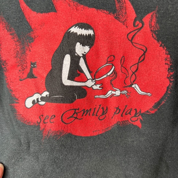 Vintage Emily Strange See Emily Play Graphic Cap Sleeve Tee Shirt XS - Picture 6 of 14